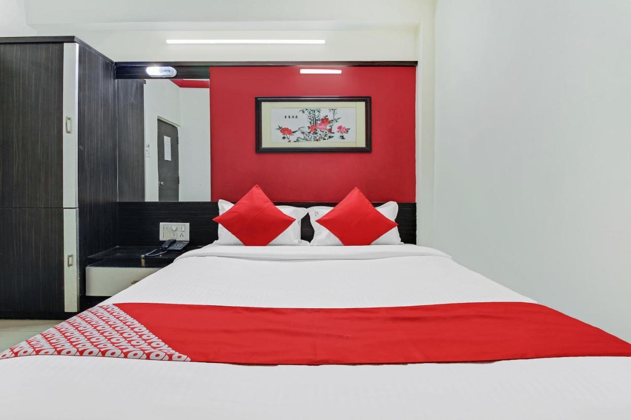 Hotel Oyo 48418 Sai Pritam Nashik Esterno foto